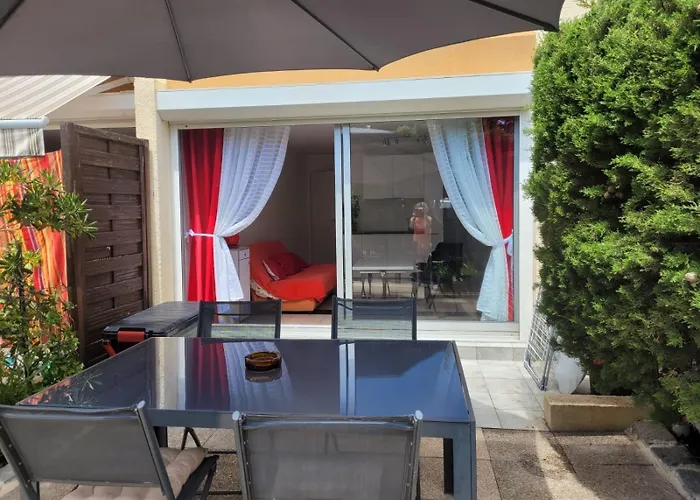 Apartment T3 Rdj South, Sea Exit From Saint-Raphaël